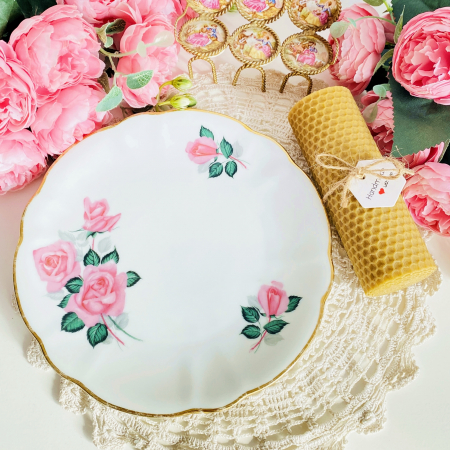 LUMANARI - Lumanare Ceara Albine si Farfurie Portelan Vintage, Lumanari Parfumate Handmade