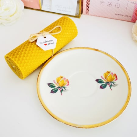 VINTAGE HOME - Lumanare Ceara Albine si Farfurie Portelan Vintage, Set Cadou Lumanari Handmade