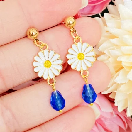 MARTISOR - Martisor Cercei Margarete Albe Cristale Albastre, Cercei Dama, Bijuterii Femei, Martisoare Martie