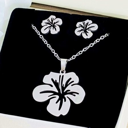 SETURI BIJUTERII Otel Inoxidabil - Set Colier & Cercei Floare Argintie - Otel Inoxidabil, Bijuterii Inox, Cadouri Femei