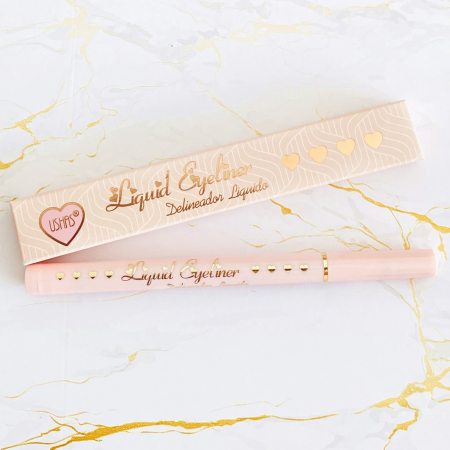 Eyeliner tip carioca negru, Tus de ochi negru [3]
