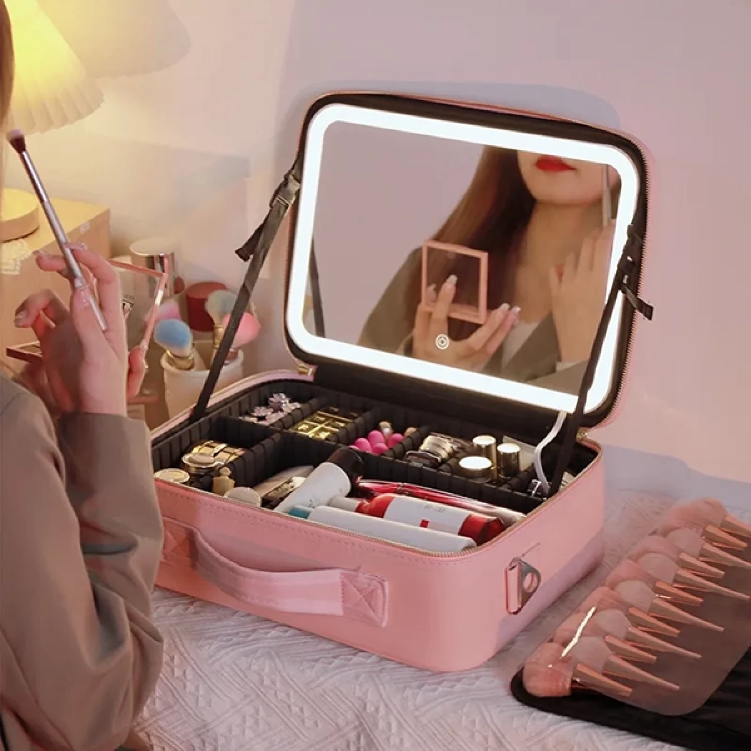 Geanta pentru Cosmetice, Design Elegant, Oglinda Incorporata, Lumina LED in 3 Culori, 4K-72 leduri, Ecran Tactil, Baterie Reincarcabila 2000 mAh, Compartimente Reglabile, Fermoar Anti-Coroziune [9]
