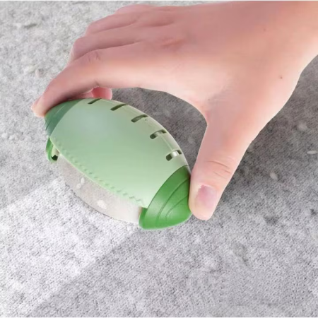 Rolă de Scame Reutilizabilă din Silicon cu Mâner, Adeziv Puternic pentru Îndepărtarea Părului de Animale, Curățare Ușoară sub Jet de Apă, Design Practic și Durabil, Culoare Verde [3]