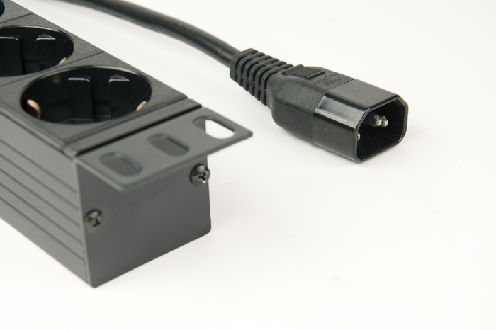 Prelungitor GEMBIRD PDU C14 la 8 x Schuko 3m 1U 10A EG-PDU-014-C14 [3]