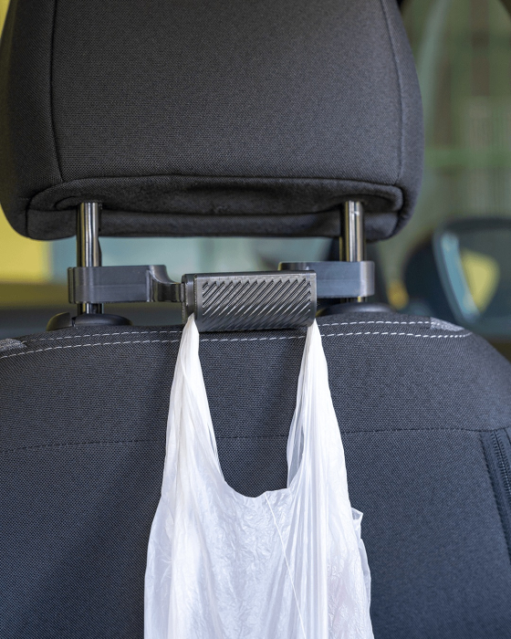 Suport tetieră auto. [2]