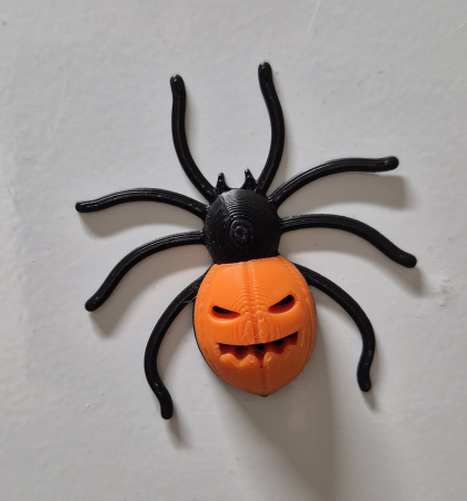Jucării - Păianajen de Halloween cu magnet.