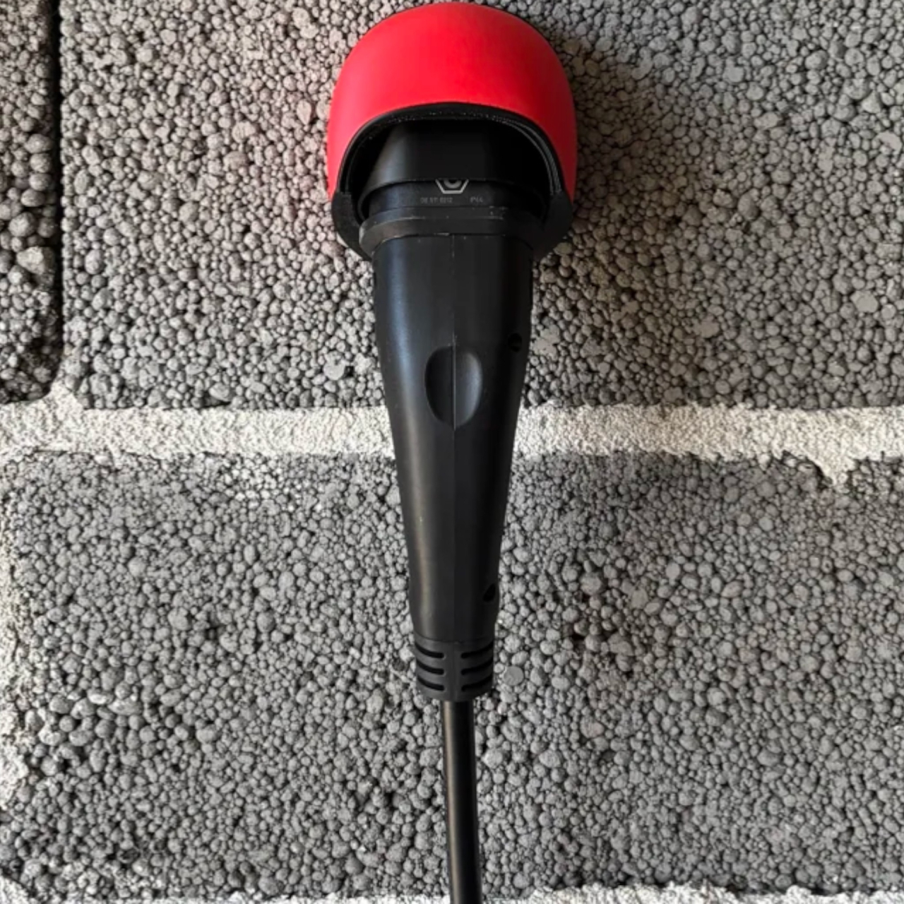 Suport de Perete Mufă Încărcare EV Type 2 (Cu Mecanism "Easy Release") [2]