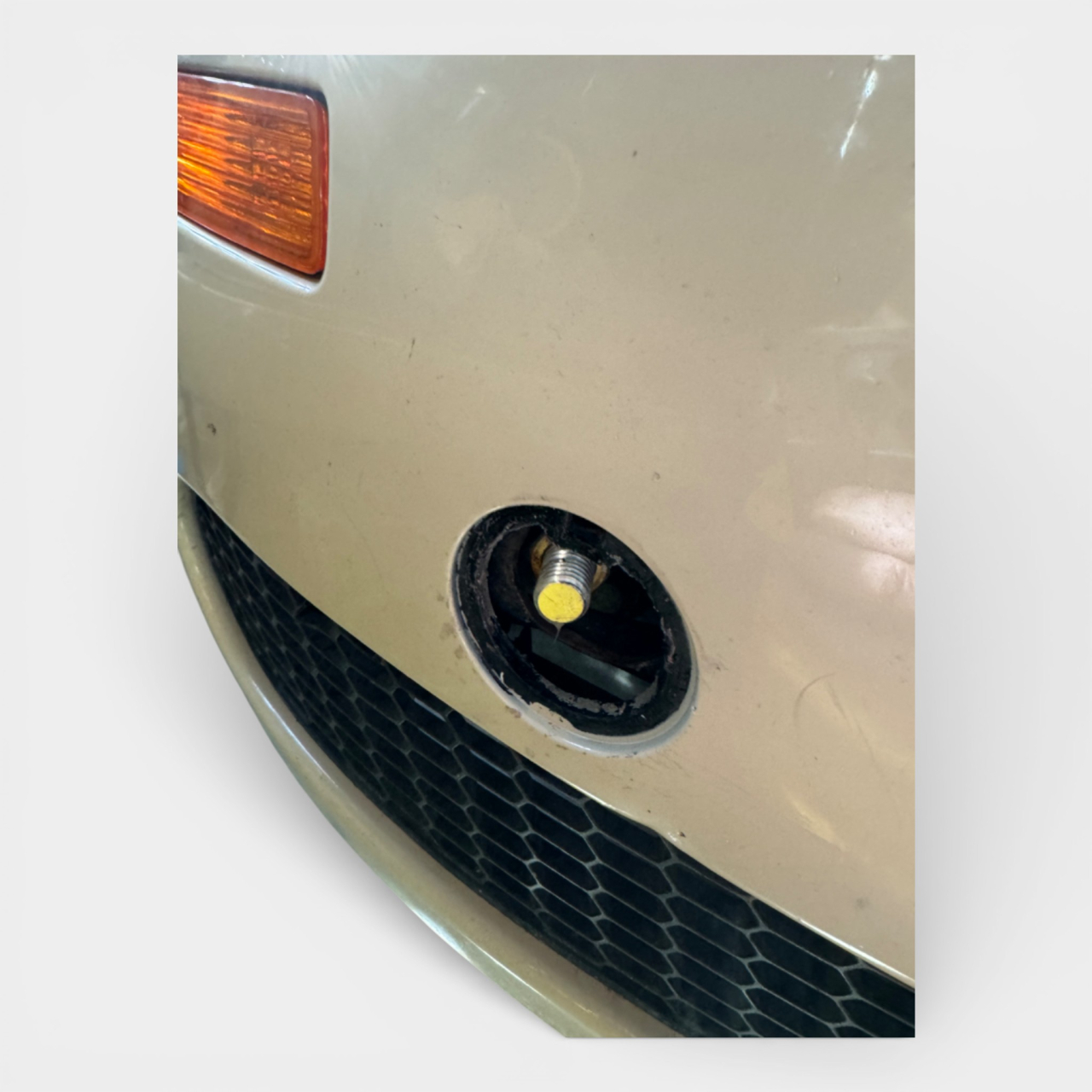 Capac Cârlig Remorcare / Tractare Bară Față - VW New Beetle [2]