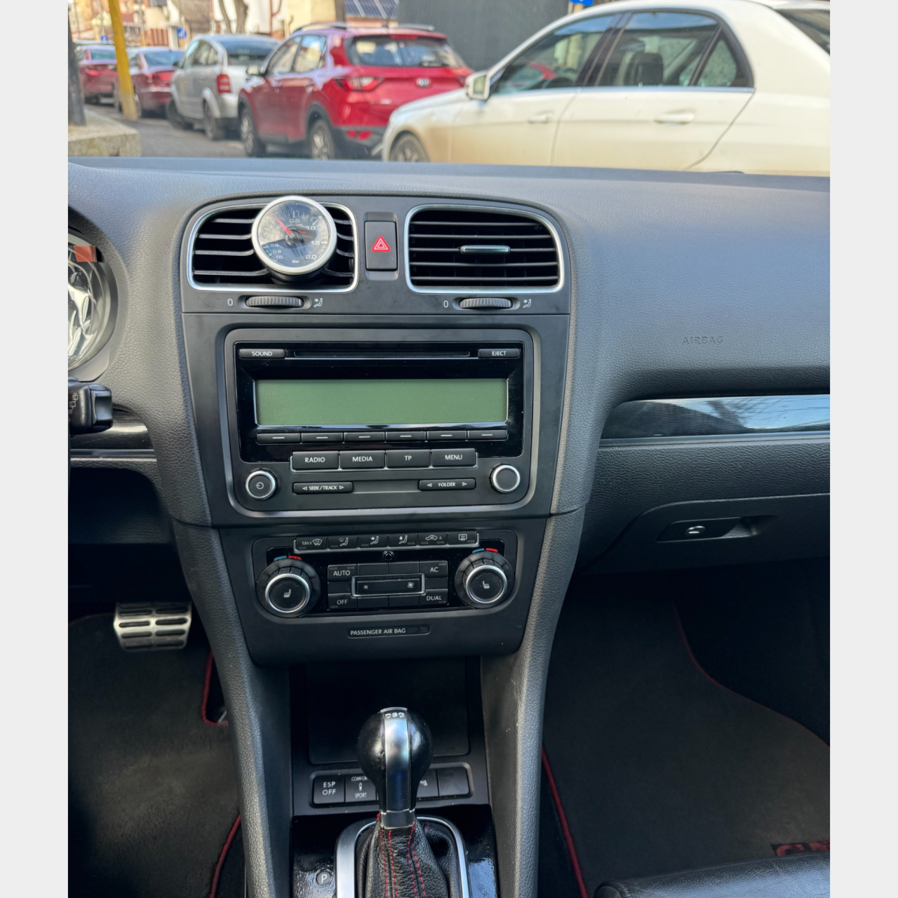 Grilă aerisire cu locaș ceas boost – VW Golf 6 [4]