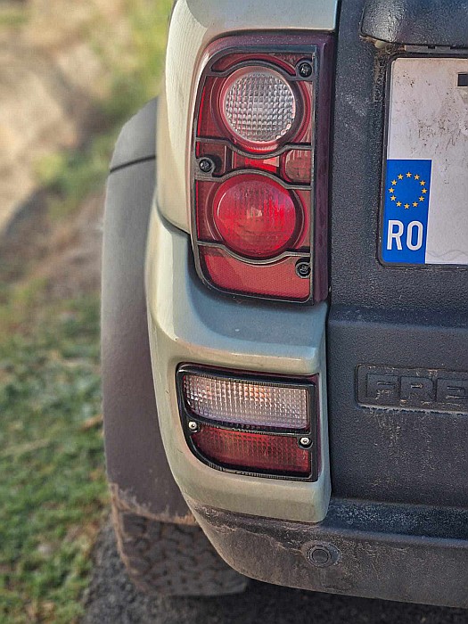 Set doua grile protecție stopuri Land Rover Freelander 1 Facelift [4]