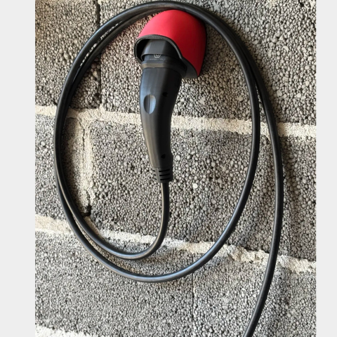 Auto - Suport de Perete Mufă Încărcare EV Type 2 (Cu Mecanism "Easy Release")