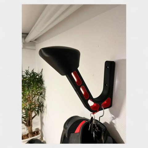 Suport Premium pentru Cască Moto, Echipament și Chei – Design Modern, Fixare Solidă [1]