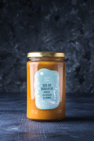 Zacuscă și preparate din legume - Sos piperat de dovlecei, cu cimbru și usturoi