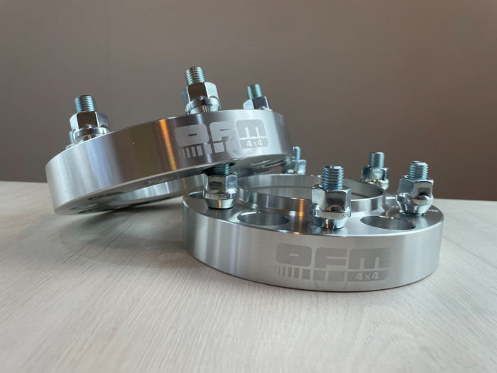 Flanșă distanțier roată cu inel centrare 30 mm 6x139.7 Toyota J90, J120, Hilux V [3]