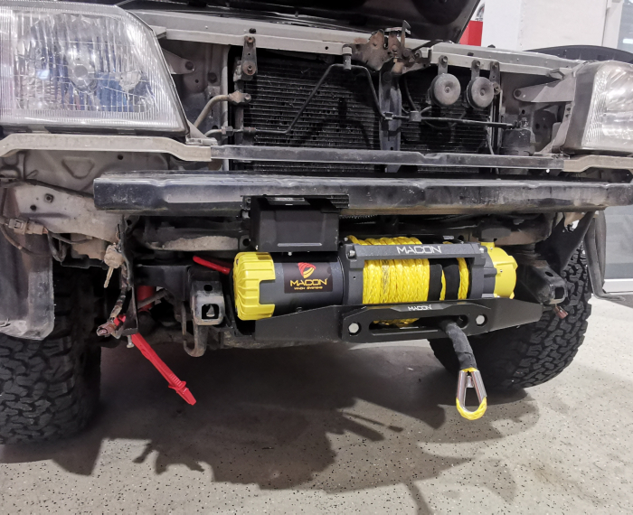 Placă troliu dedicată Toyota Land Cruiser Prado J90 [5]