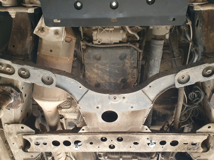 Scut cutie de viteză Nissan Navara NP300 dupa 2015 2015-2021 - Oțel 3 mm [5]