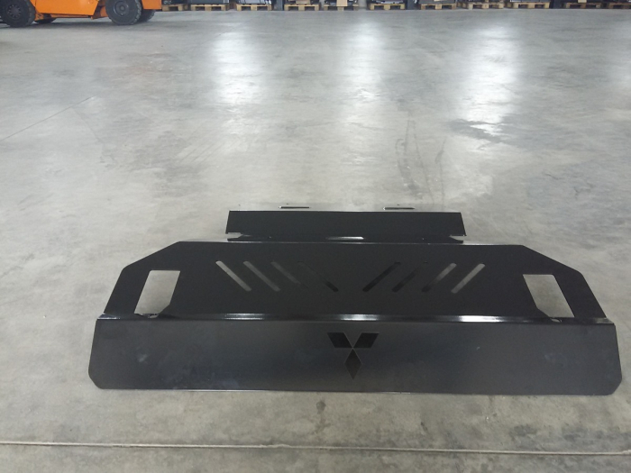 Scut motor și radiator Mitsubishi Pajero 3 (V60, V70) 1999-2007 - Oțel 2.5 mm [12]