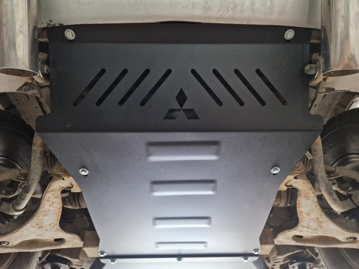 Scut motor și radiator Mitsubishi Pajero 3 (V60, V70) Vers 2.0 1999-2007 - Oțel 3 mm [5]