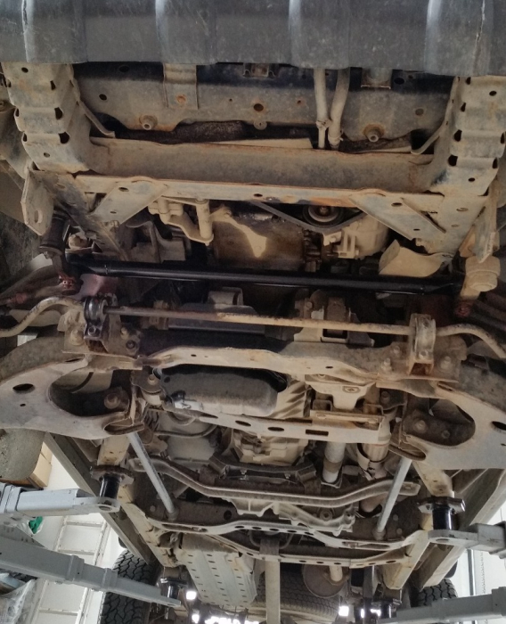 Scut motor şi radiator Nissan Navara D22 1997-2004 - Oțel 3 mm [4]