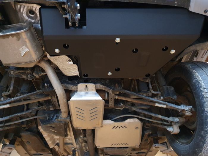 Scut rezervor AdBlue Dacia Duster 2018-2024 - Oțel 2 mm [6]