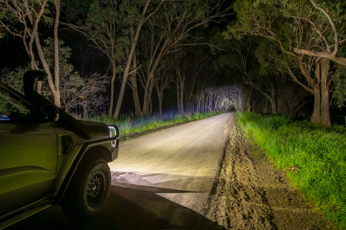 Set 2 Proiectoare LED ARB IQ Intensity - instalație inclusă - E-mark [17]