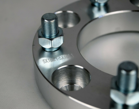 Flanșă distanțier roată 30 mm 5x165.1 Land Rover Defender, Discovery I, Range Rover I [1]