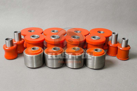 SUSPENSIE & DIRECȚIE - Kit bucșe poliuretan 40 mm metalice cu corecție caster Toyota Land Cruiser J70 / J73 după 1991