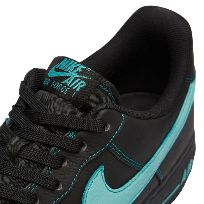 AIR FORCE 1 `07 LV8 ESS+ HQ2037-002 [4]