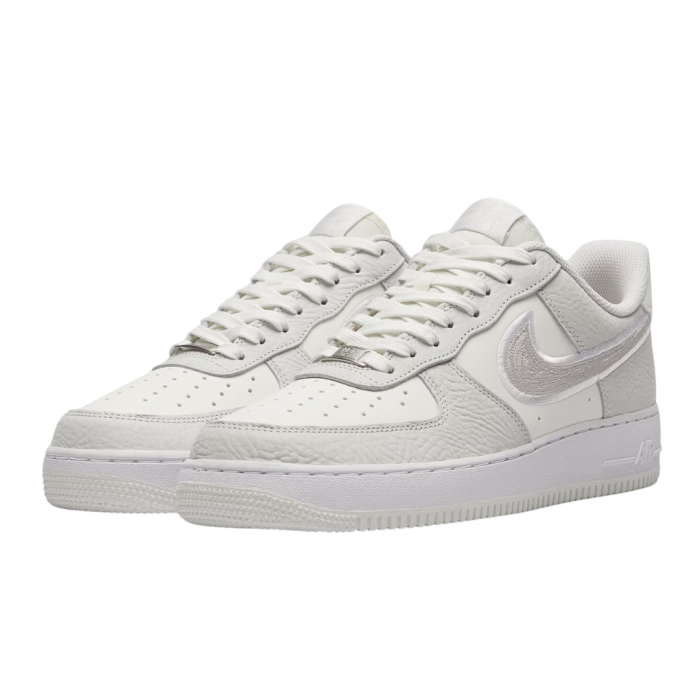 AIR FORCE 1 `07 LV8 ESS+ IB6842-100 [4]