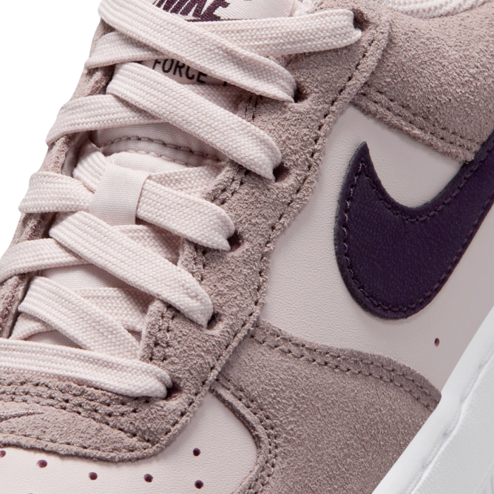 AIR FORCE 1 ESS+ BG IQ2743-600 [3]