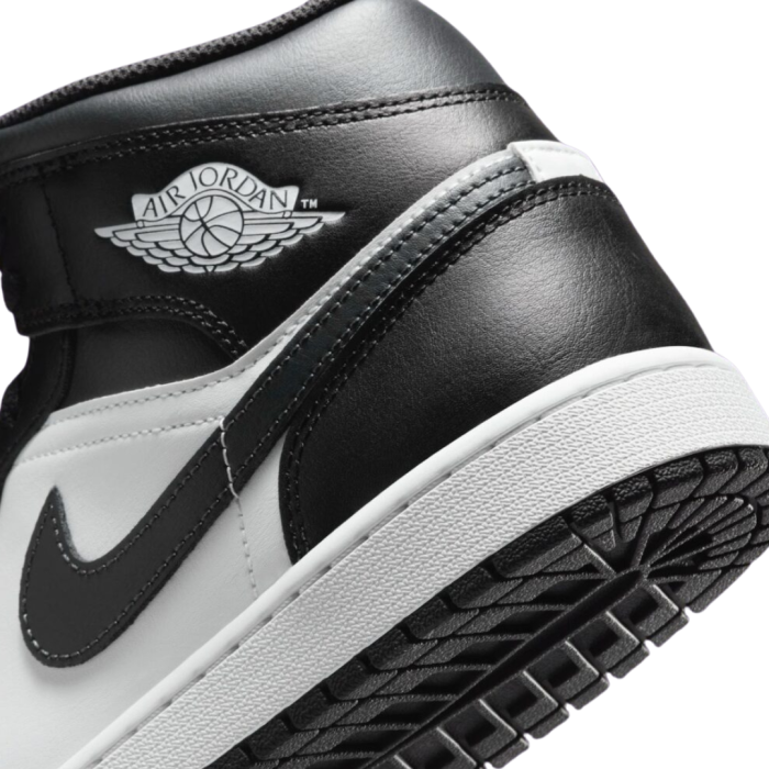 AIR JORDAN 1 MID DQ8426-010 [7]