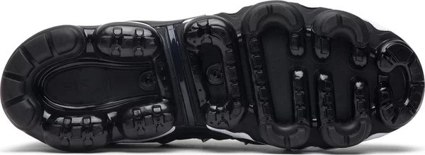 AIR VAPORMAX PLUS 924453-011 [3]