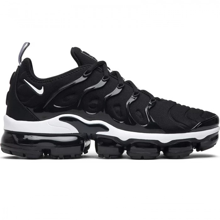 AIR VAPORMAX PLUS 924453-011 [1]