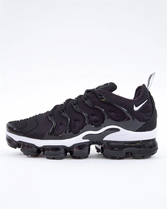 AIR VAPORMAX PLUS 924453-011 [2]