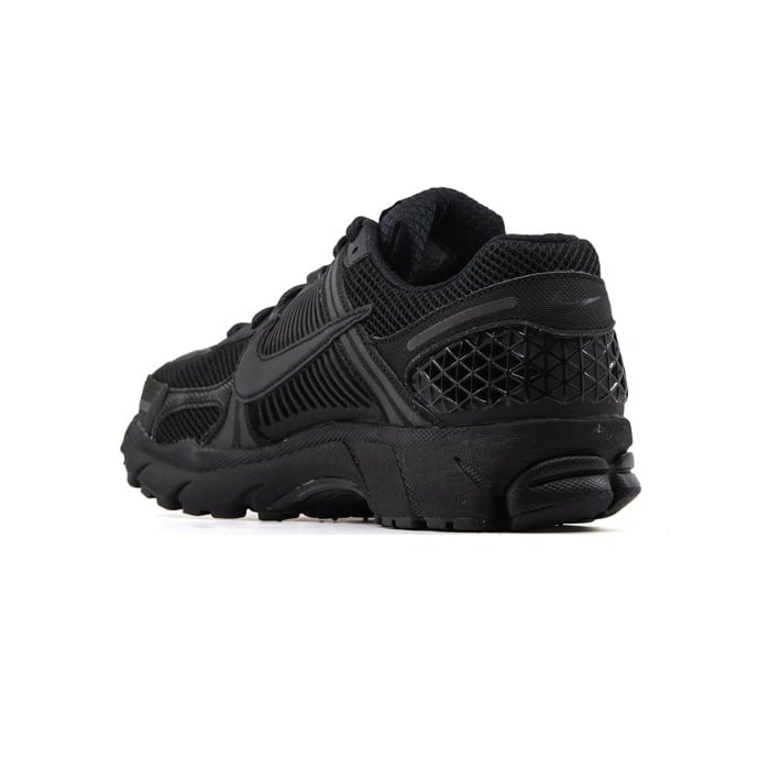NIKE ZOOM VOMERO 5 BV1358-003 [4]