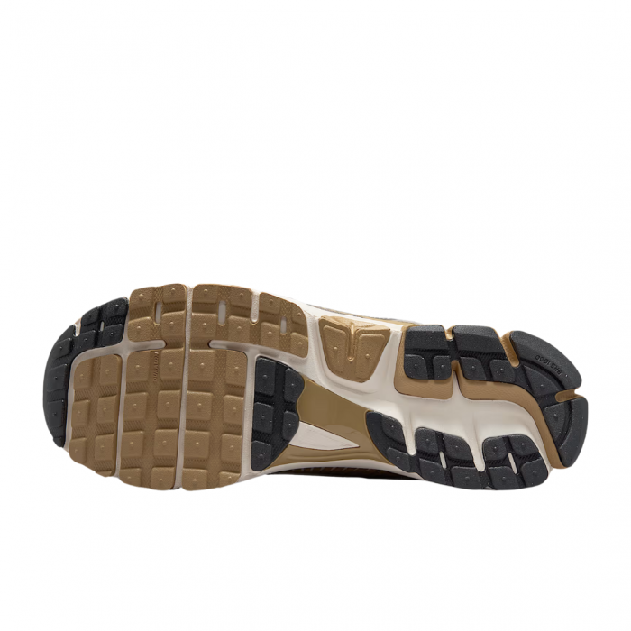 NIKE ZOOM VOMERO 5 MET FJ4151-006 [2]