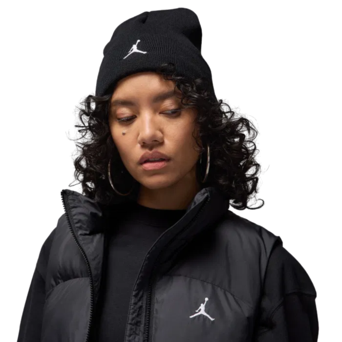 U J PEAK BEANIE SATN LINED ESS HJ3224-010 [2]