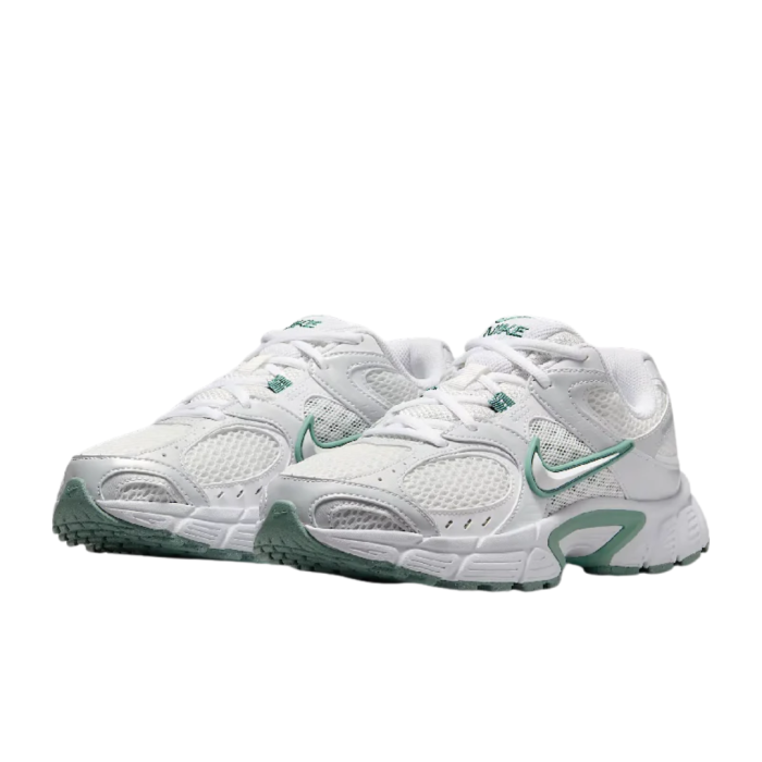 W NIKE V5 RNR HQ7901-106 [3]