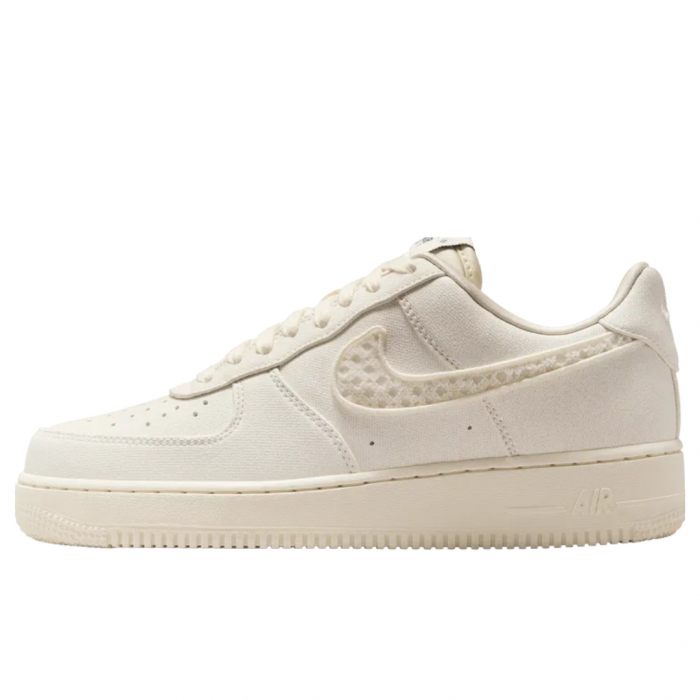 WMNS AIR FORCE 1 `07 LX CN IH7351-010 [2]