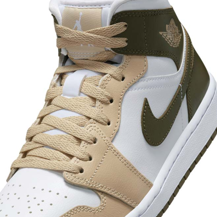 WMNS AIR JORDAN 1 MID BQ6472-120 [3]