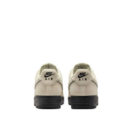 AIR FORCE 1 `07 LV8 HQ1966-200 [2]