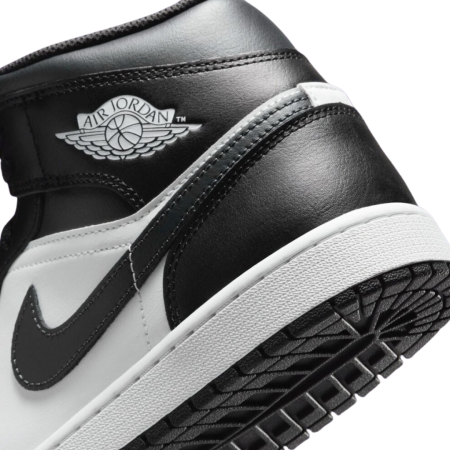 AIR JORDAN 1 MID DQ8426-010 [6]