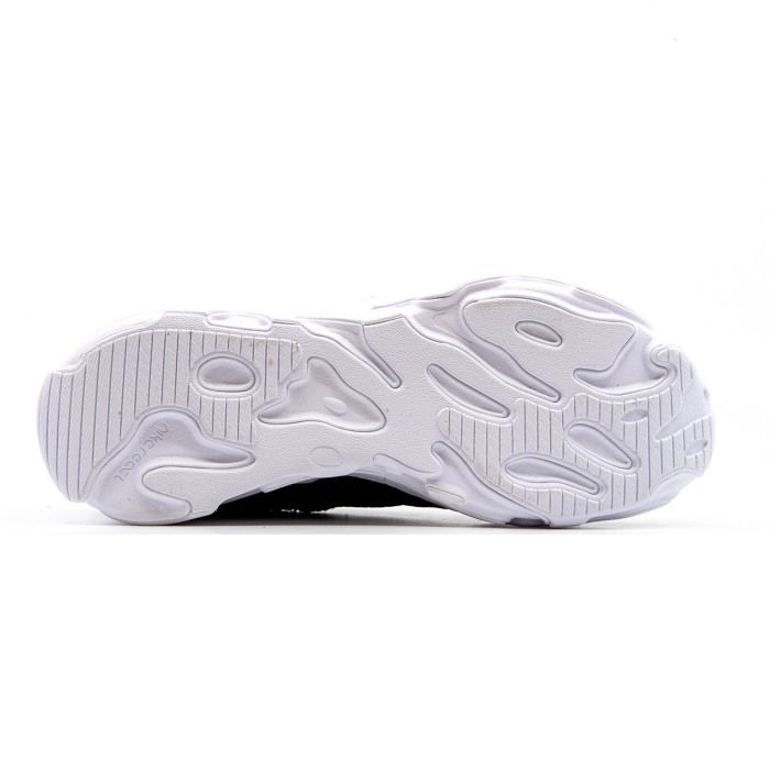 nike react live bg CW1622-003 [2]