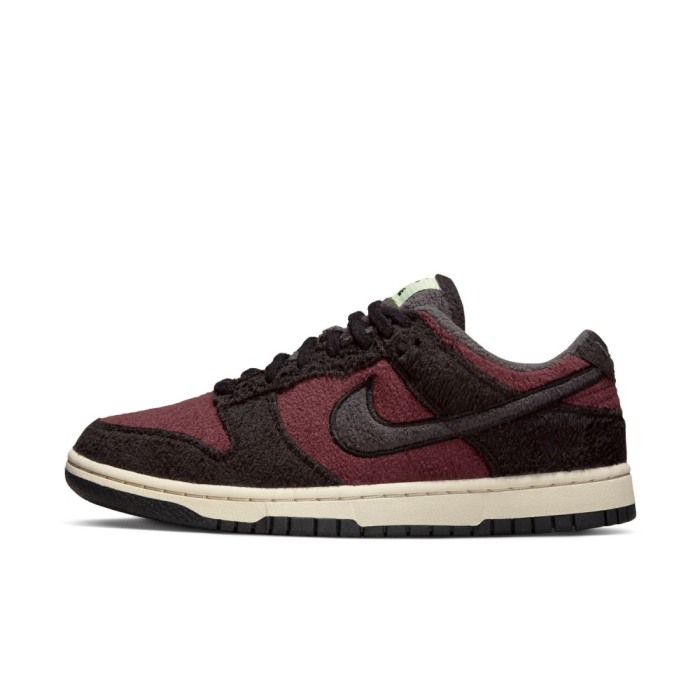 w nike dunk low se cc DQ7579-600 [1]