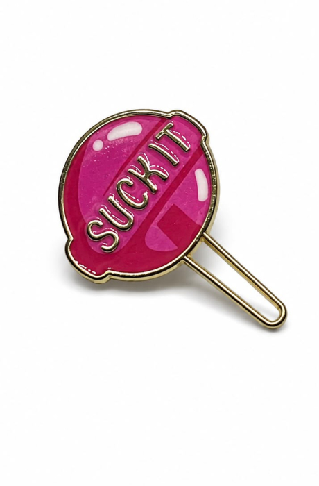 Pin metalic „Lick It” [2]
