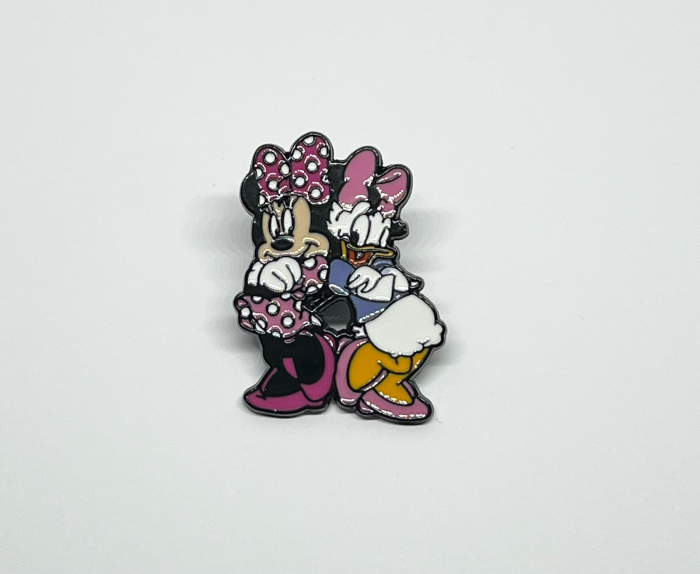 Pin metalic „Minnie & Daisy” [2]