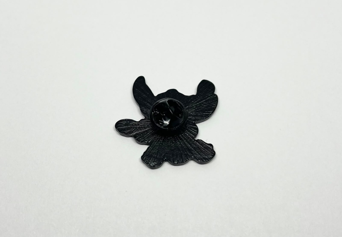 Pin metalic Stitch cu chitară [3]