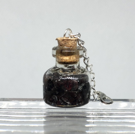 Rasina - Breloc Forta cu granat