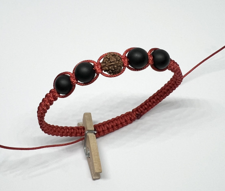 Bratari rosii cu pietre semipretioase - Echilibru Nocturn