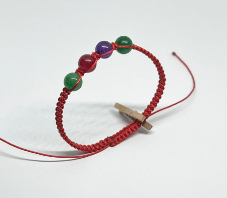 Bratari rosii cu pietre semipretioase - Energie si Intuitie